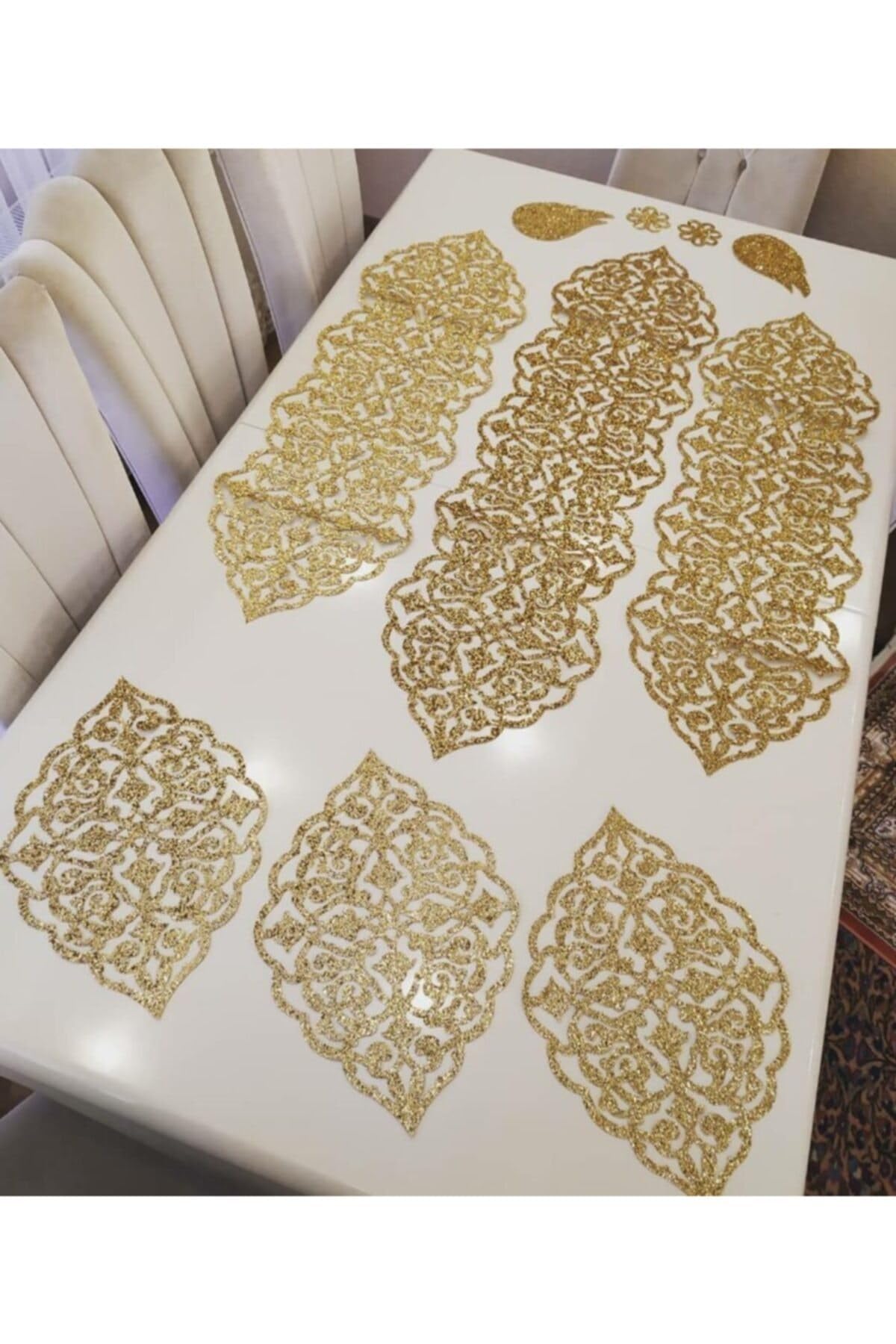 Table Runner - Set Taplak Meja dan Alas Piring