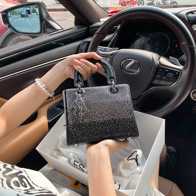 Interior Design High End - Tas tangan wanita gradien berlian imitasi,