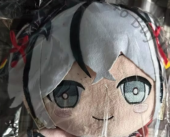 Throw Pillow - Boneka Cosplay Camellya dari Wuthering Waves,